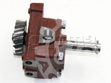 Pompa olejowa silnika C-360 /stary typ/