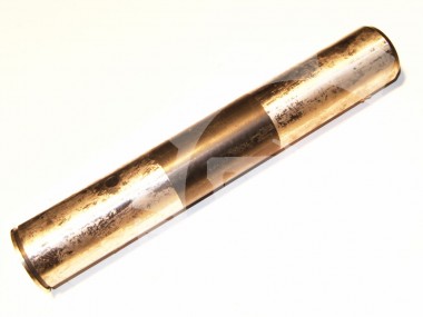 Sworzeń osi przedniej