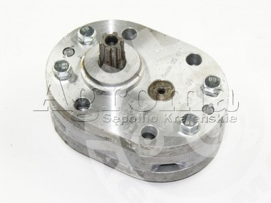 Pompa hydrauliczna skrzyni bieg&oacute;w Pronar