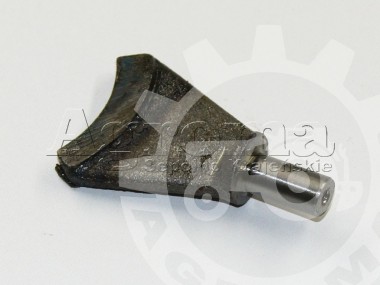 Widełki włączania przedniego napędu MTZ