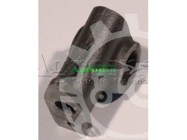 Wspornik osi dźwigni zaworowych /2-otwory/ C-385