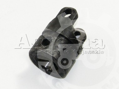 Widełki wałka przegubowego układu kierowniczego C-385