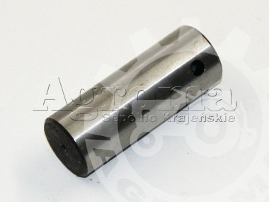 Wałek koła zębatego pośredniego biegu C-330