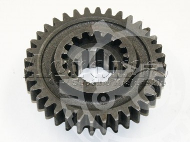 Koło III biegu i reduktora przesuwne C-330