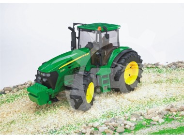 Ciągnik John Deere 7930