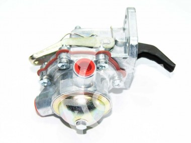 Pompa paliwa zasilająca MF 4 cyl