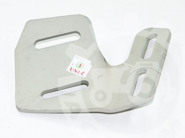 Uchwyt zgarniacza lewy PO-333