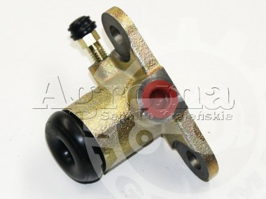 Cylinderek hamulcowy prawy C-385