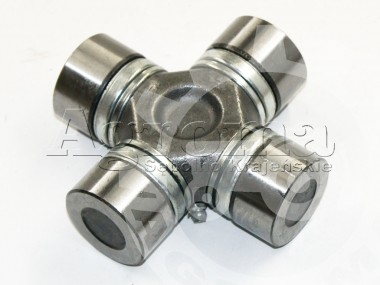 Krzyżak przedniego napędu C-385